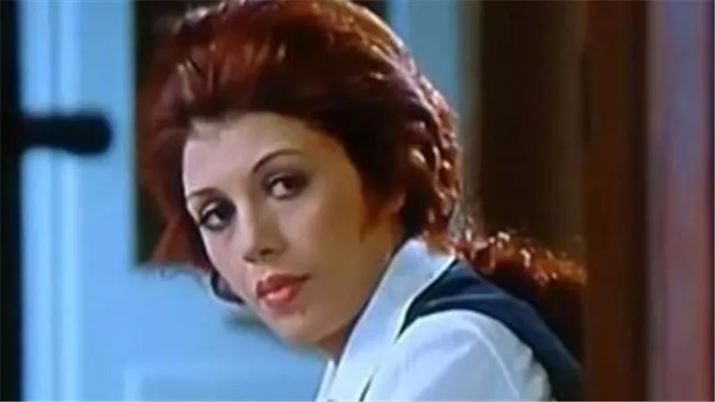 منى جبر وهاني لاشين.. كواليس الزواج والفن في حياة صاحبة الوجه الملائكي