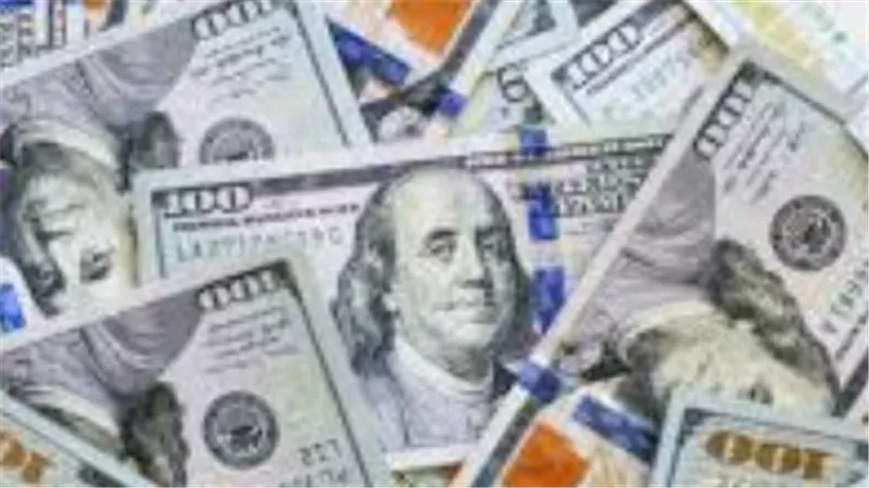 سعر الدولار مقابل الجنيه المصري في سابع أيام رمضان.. تحديث الظهيرة