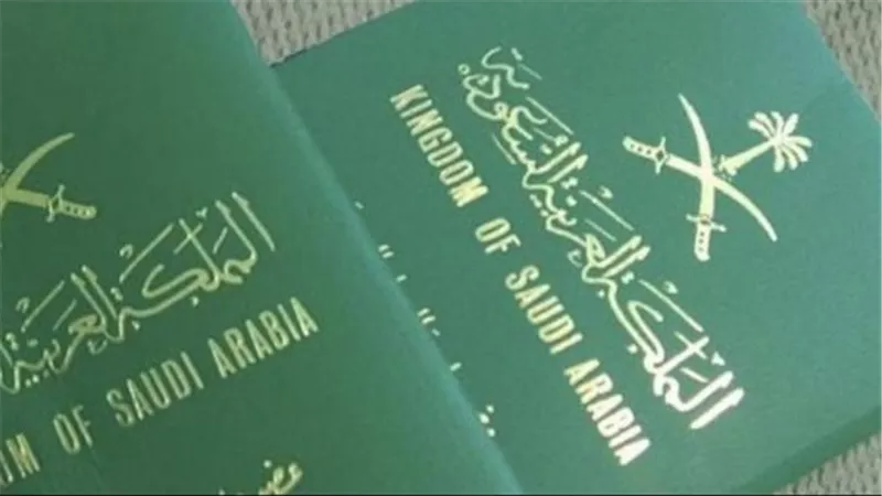منصة أبشر تفصل بين المخالفات المرورية وخدمات الجوازات: خطوة نحو تحسين تجربة المستفيد