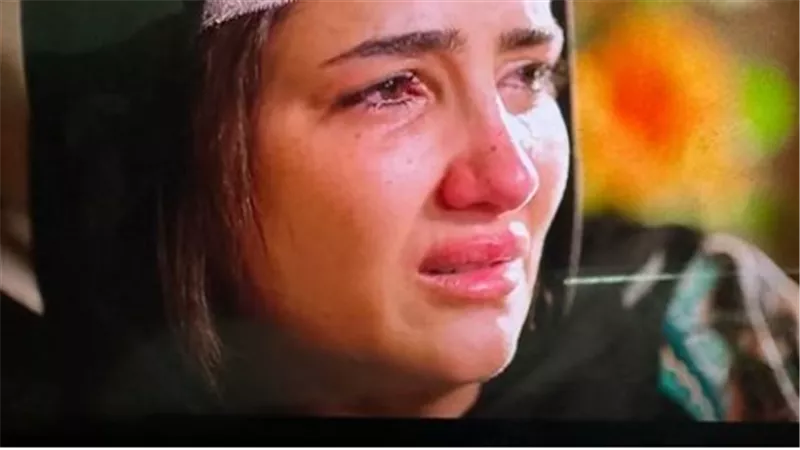 مي عمر تودع والدها إلى مثواه الأخير ومسجد الشرطة بالشيخ زايد يستقبل المعزين الجمعة