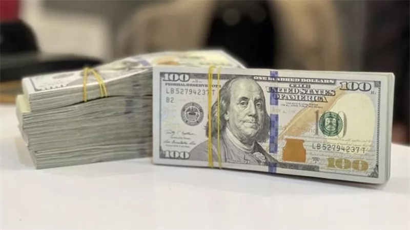 الدولار والجنيه.. استعراض شامل لأسعار الصرف اليوم الخميس في القطاع المصرفي