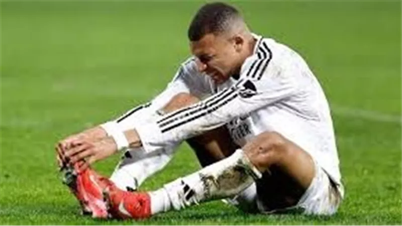 ريال مدريد يعتمد تقنية استشفاء جديدة لإنهاء أزمة إصابة كيليان مبابي