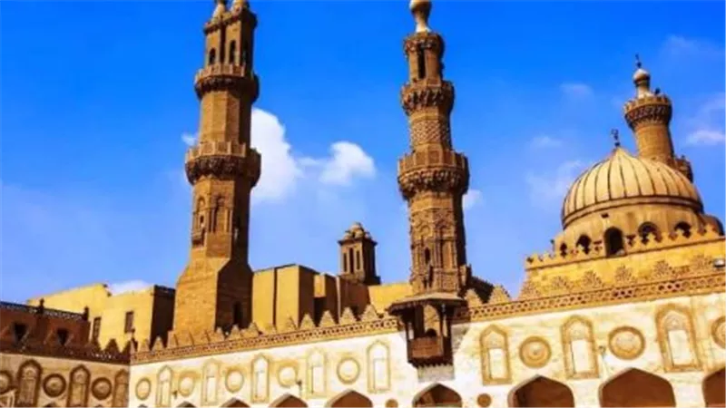 الأزهر يطالب المجتمع الدولي بقرار حاسم لإطفاء نيران الحروب بالشرق الأوسط