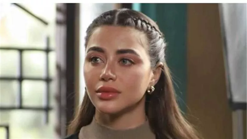 قصة مسلسل علي كلاي: تجارة قطع الغيار ودار الأيتام في دراما إنسانية مشوقة