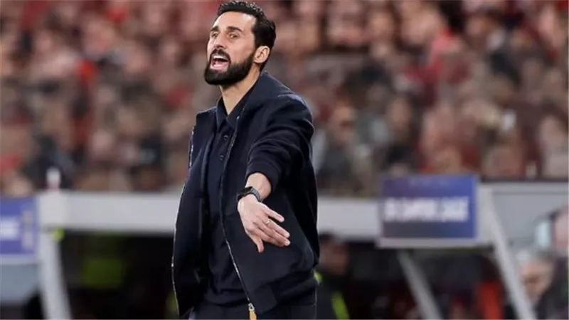 القيصر باقٍ.. رومانو يوضح موقف إدارة ريال مدريد النهائي من مستقبل أربيلوا