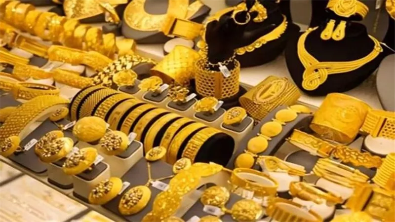 سعر الجنيه الذهب وتأثير عيار 21 على التداولات المحلية