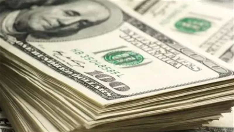 دليل شامل لأسعار الدولار السبت 7 مارس.. مقارنة بين البنك الأهلي والبنوك الخاصة