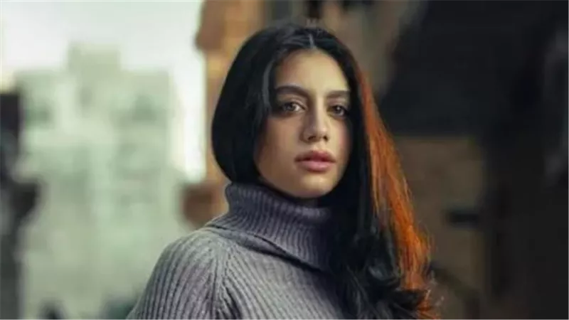 ياسمينا العبد: الممثلة والمغنية التي تتحدث 3 لغات وتطمح للوصول إلى العالمية
