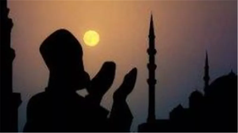 كيف تداوي قلقك النفسي؟ أذكار الصباح كعلاج إيماني للتوتر وضغوط الحياة
