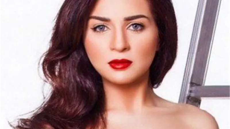 أحمد تيمور يعلن تحسن حالة زوجته مي عز الدين: 