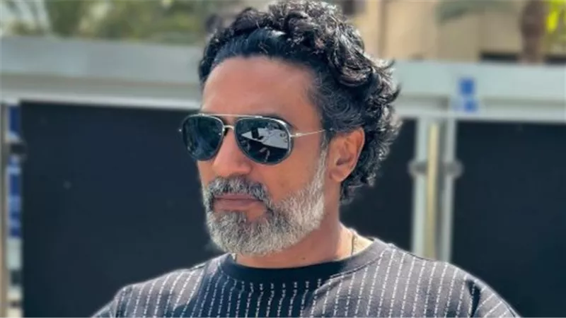 محمد علاء.. 