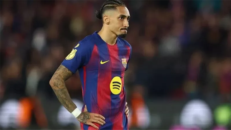 برشلونة يرفع حالة الطوارئ.. هل يتكرر سيناريو 2022 الأسود في مونتجويك؟