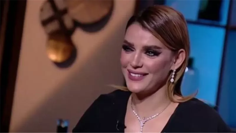 هبة السيسي تتصدر التريند بفيديو جديد يوثق معركتها ضد مرض السرطان