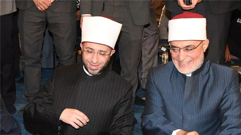 في ليلة إيمانية بألماظة.. قيادات الأزهر والأوقاف يحتفلون بـ 