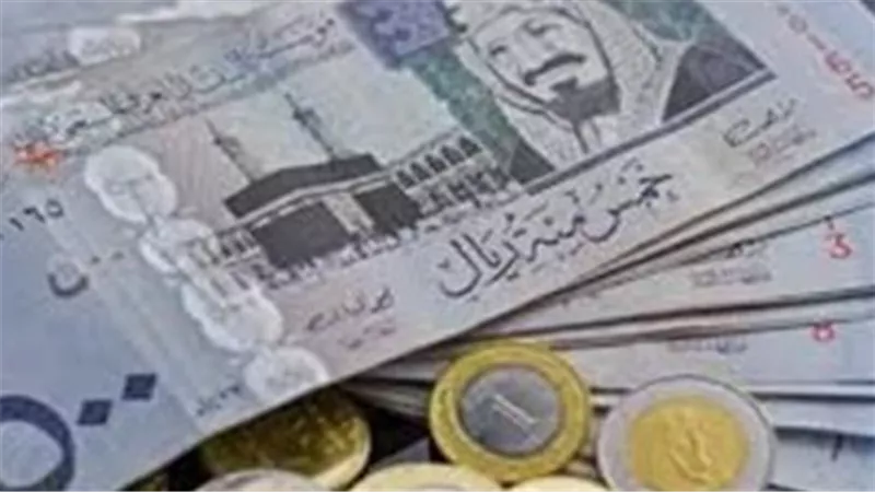 استقرار سعر صرف الريال السعودي أمام الجنيه المصري في تعاملات منتصف الأسبوع