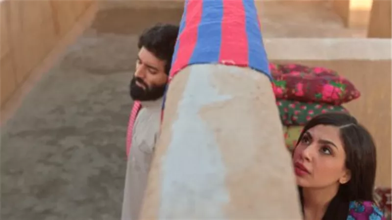 بين رصاص الجماعة ونداء الواجب.. هل ينجو 