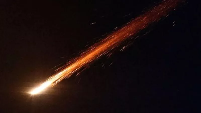 موجة صواريخ إيرانية ثالثة تضرب إسرائيل وصافرات الإنذار تدوى شمالا وجنوبا