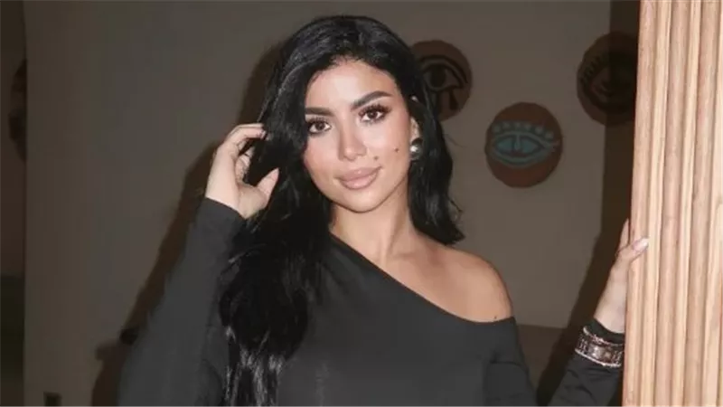 كواليس فهد البطل وحق عرب: كارولين عزمي تكشف أسرار نجاح الكيمياء مع العوضي