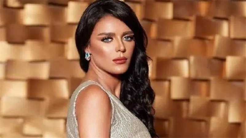 محمد رمضان أم أحمد العوضي؟ هبة السيسي تحسم الجدل حول النجم الجماهيري الأول