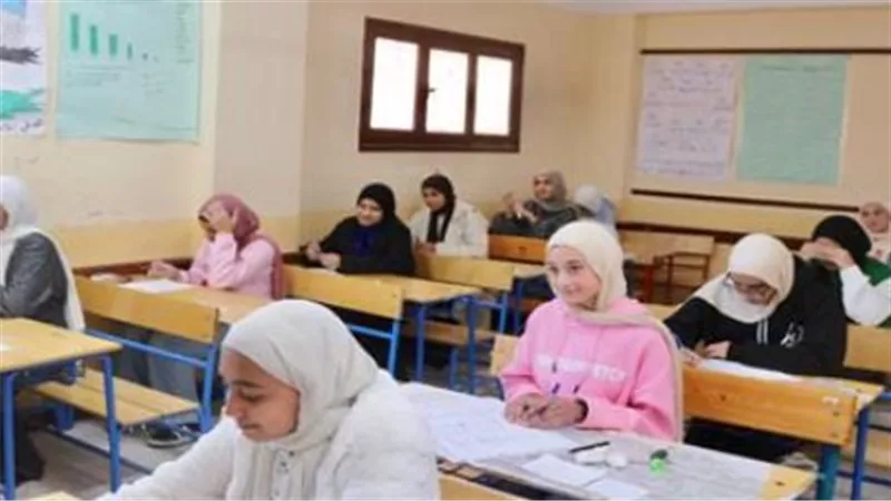 استعدادات مكثفة في لجان النظام والمراقبة لاستقبال استمارات طلاب الثانوية العامة بالمحافظات