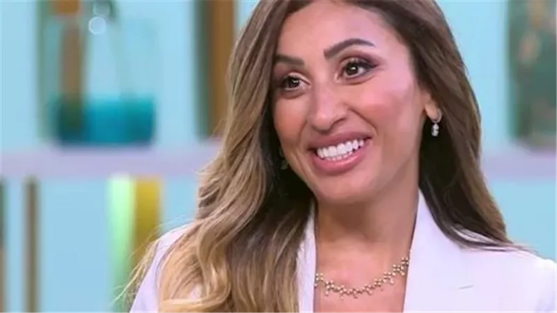أمينة خليل تشارك دينا الشربيني فرحة عيد ميلادها وتخطف الأنظار على إنستجرام