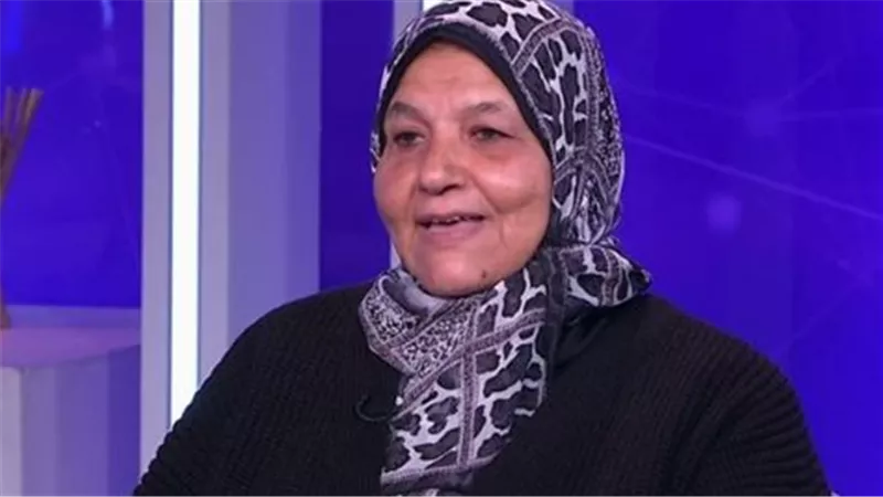 من أحلام الإذاعة المدرسية إلى رئاسة شبكة القرآن الكريم.. محطات في حياة هاجر سعد الدين
