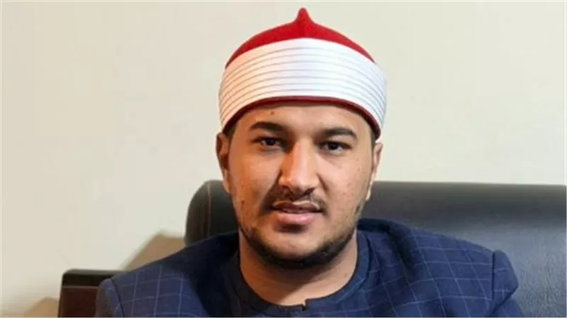 نبوءة الدكتور أحمد عمر هاشم لأشرف سيف: 