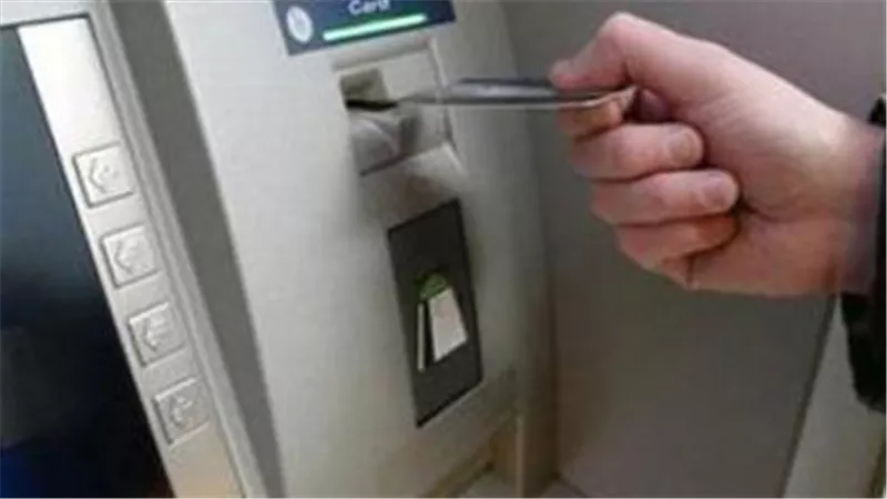 كيف توفر أموالك في العيد؟.. نصائح استخدام ماكينات ATM والخدمات البنكية
