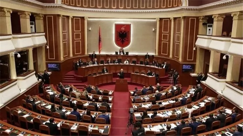  ألبانيا تصنّف الحرس الثوري الإيراني منظمة إرهابية 