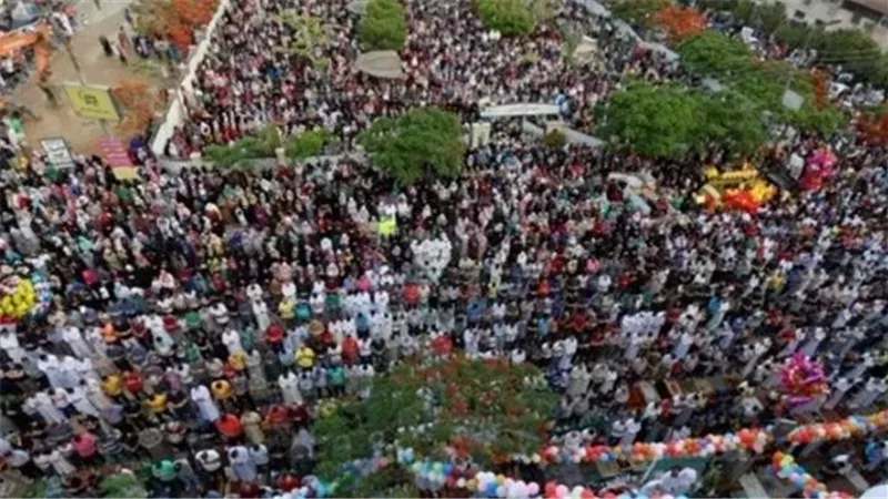فلكيًا الجمعة 20 مارس أول أيام العيد.. تعرف على أماكن الساحات المجهزة ومواقيت الصلاة