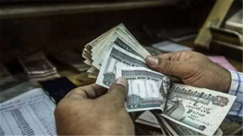 تيسيرًا على المواطنين: صرف معاشات أبريل 2026 ينتظم في مواعيده بجميع المحافظات