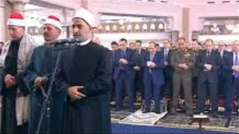 العاصمة الجديدة تتزين.. تفاصيل أداء الرئيس السيسي صلاة عيد الفطر بمسجد الفتاح العليم