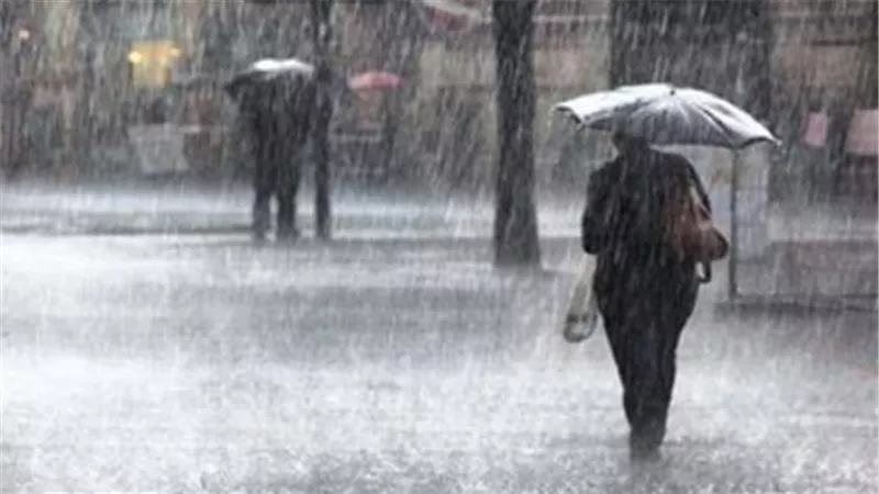 أمطار غزيرة وحبات بَرَد: خريطة التقلبات الجوية في مطروح والسلوم