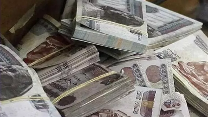 لموظفي الدرجة السادسة والممتازة.. قائمة رواتب أبريل 2026 حسب المسمى الوظيفي
