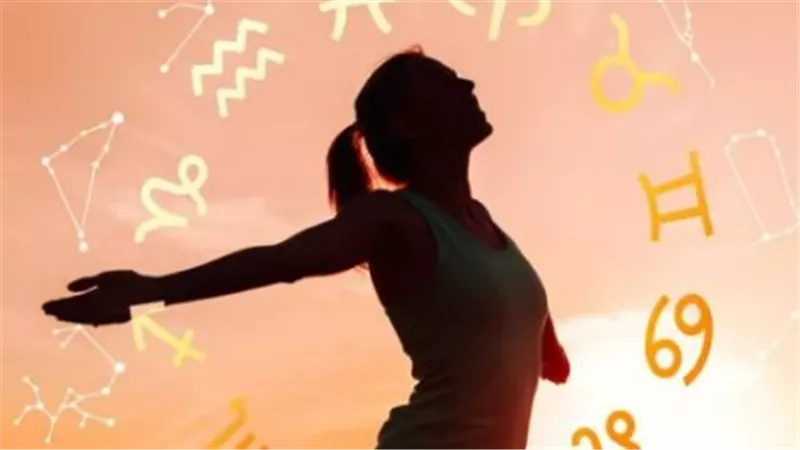 كيف تتجاوز أحزانك؟ نصائح الفلك لمواليد برج العذراء والميزان اليوم