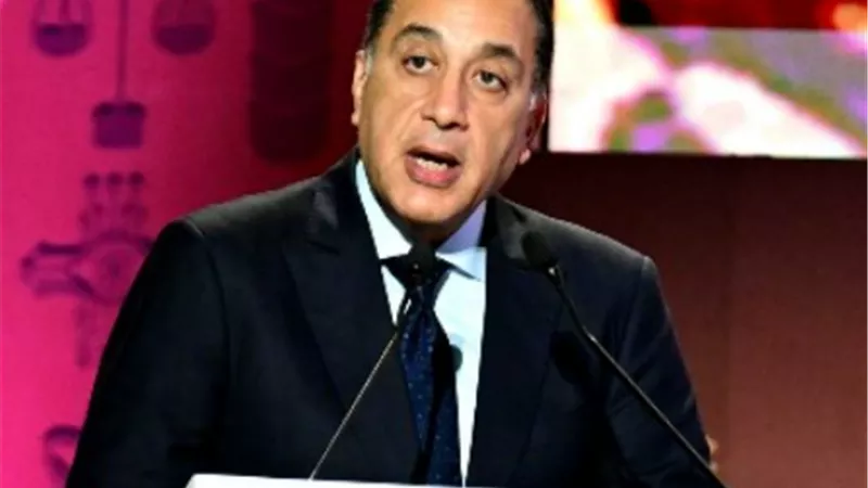ما هي حقيقة حظر التجوال وإجازات الموظفين؟