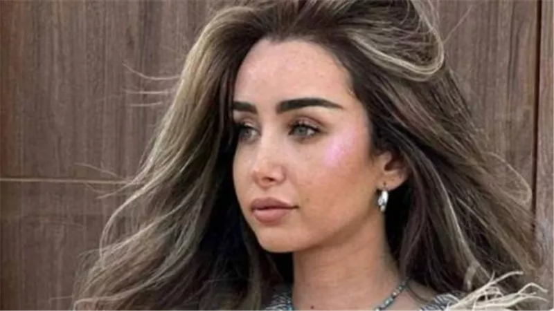 هنا الزاهد تخطف الأنظار بإطلالة ساحرة في أحدث ظهور لها عبر 