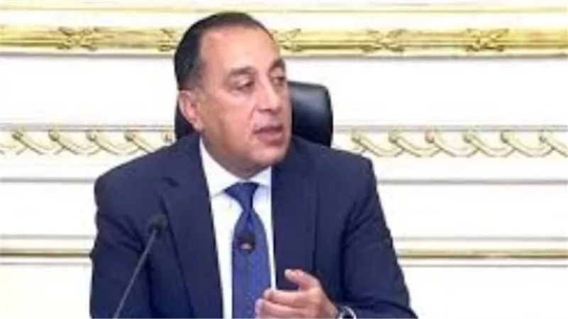 مدبولي يعلن الأحد يومًا للعمل عن بعد وحزمة زيادات جديدة في الأجور لعام 2026