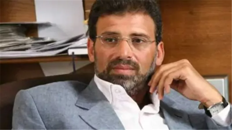 المهندس الذي صار مخرجًا: رحلة خالد يوسف من اتحاد الطلاب إلى مدرسة يوسف شاهين