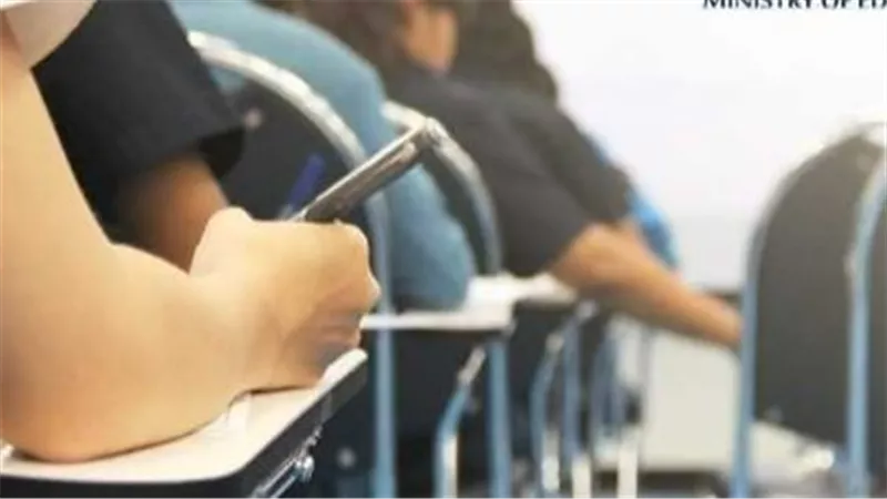 دليل أولياء الأمور: المحافظات التي أعلنت إجازة رسمية للمدارس بسبب سوء حالة الجو