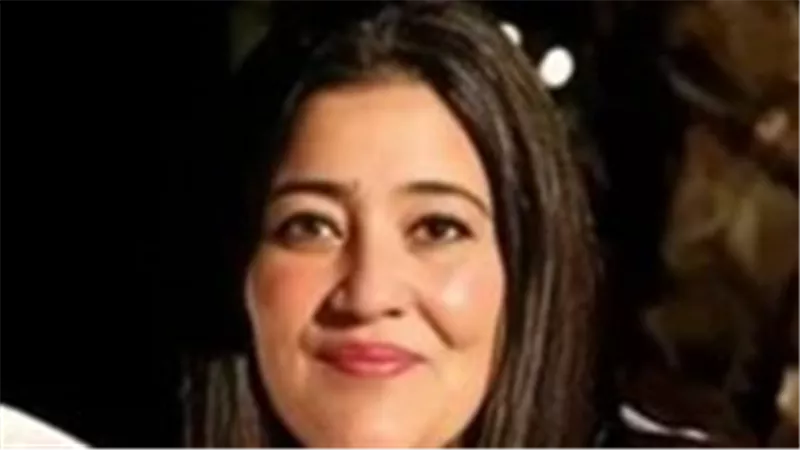 شاليمار شربتلي: الفنانة التي زينت سيارات الفورمولا واحد بألوان التجريد