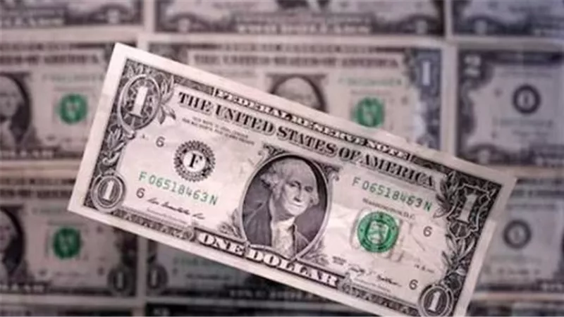 أعلى سعر للدولار في البنوك المصرية اليوم: قفزة الـ 80 قرشًا تربك حسابات المستوردين