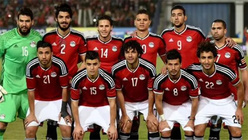 ملعب 