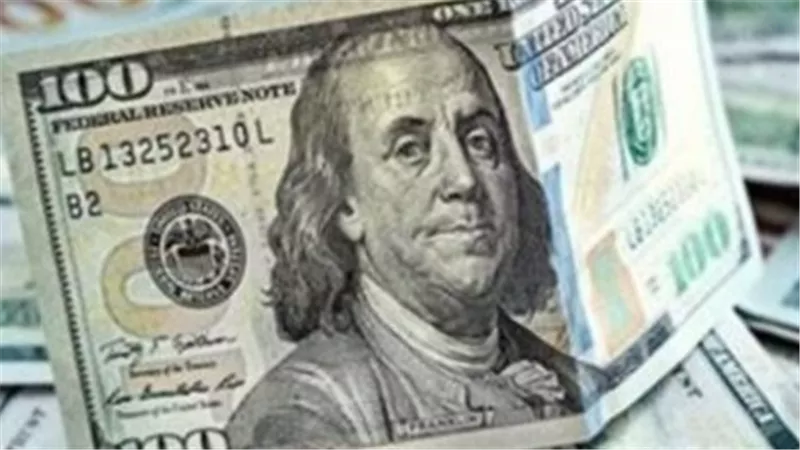 تباين أسعار الدولار بين البنوك الحكومية والخاصة.. إليك تحديثات البنك الأهلي وبنك مصر