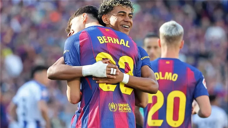 تشكيل برشلونة المتوقع أمام أتلتيكو مدريد اليوم 