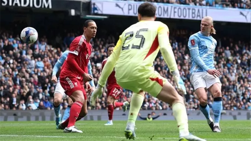 سقوط مدوٍ لليفربول.. السيتي يلقن منافسه درسًا قاسيًا في كأس الاتحاد