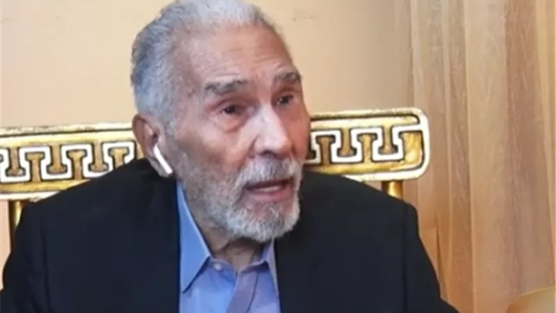 الأطباء يمنعون الزيارة عن عبد الرحمن أبو زهرة ونجله يطلب الدعاء من محبيه عبر فيسبوك