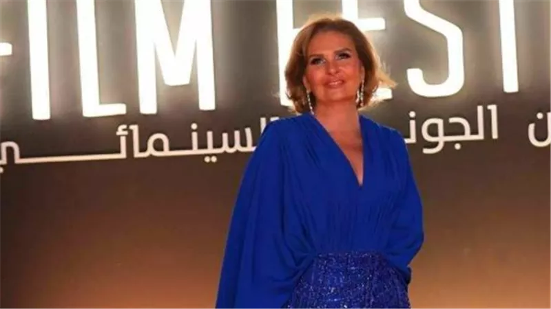 يسرا عن محمد سامي: يتعامل مع الملاحظات بذكاء وسرعة وهذا سر تميزه