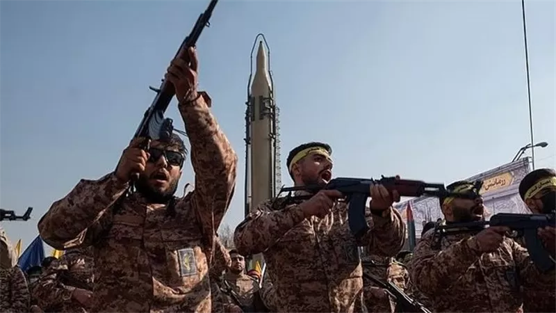 منظومة تجنيد الأطفال والانتهاكات داخل الحرس الثوري الإيراني.. ما التفاصيل؟