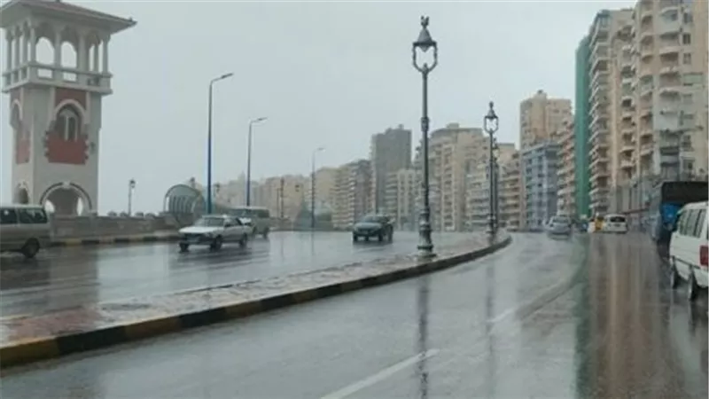 حالة الطقس اليوم الإثنين: رمال زاحفة تضرب الصعيد واضطراب شديد في الملاحة البحرية